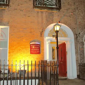 Baggot Court Townhouse Dublin
